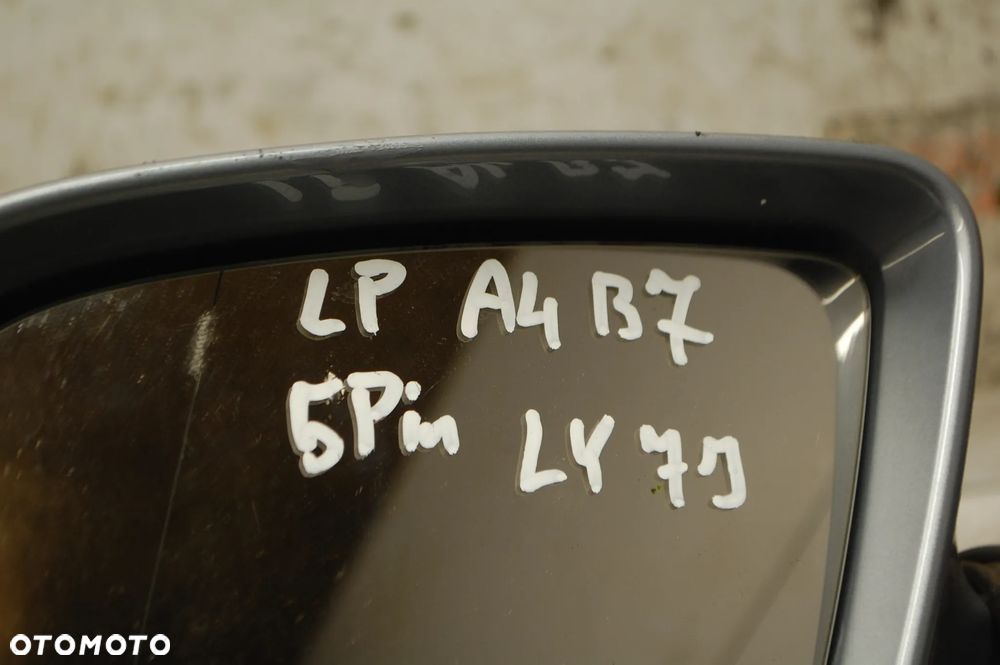 LUSTERKO LEWY PRZÓD LEWE PRZEDNIE LZ9Y/ LY9B/ LY7J AUDI A4 B7 5 PIN - 8
