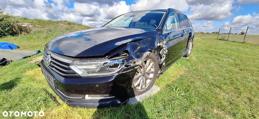Volkswagen Passat - 34