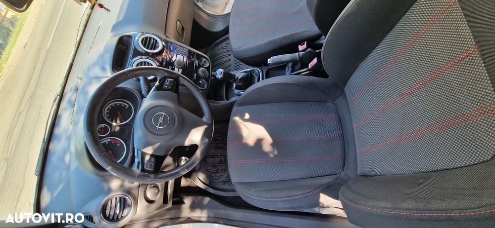 Opel Corsa - 11