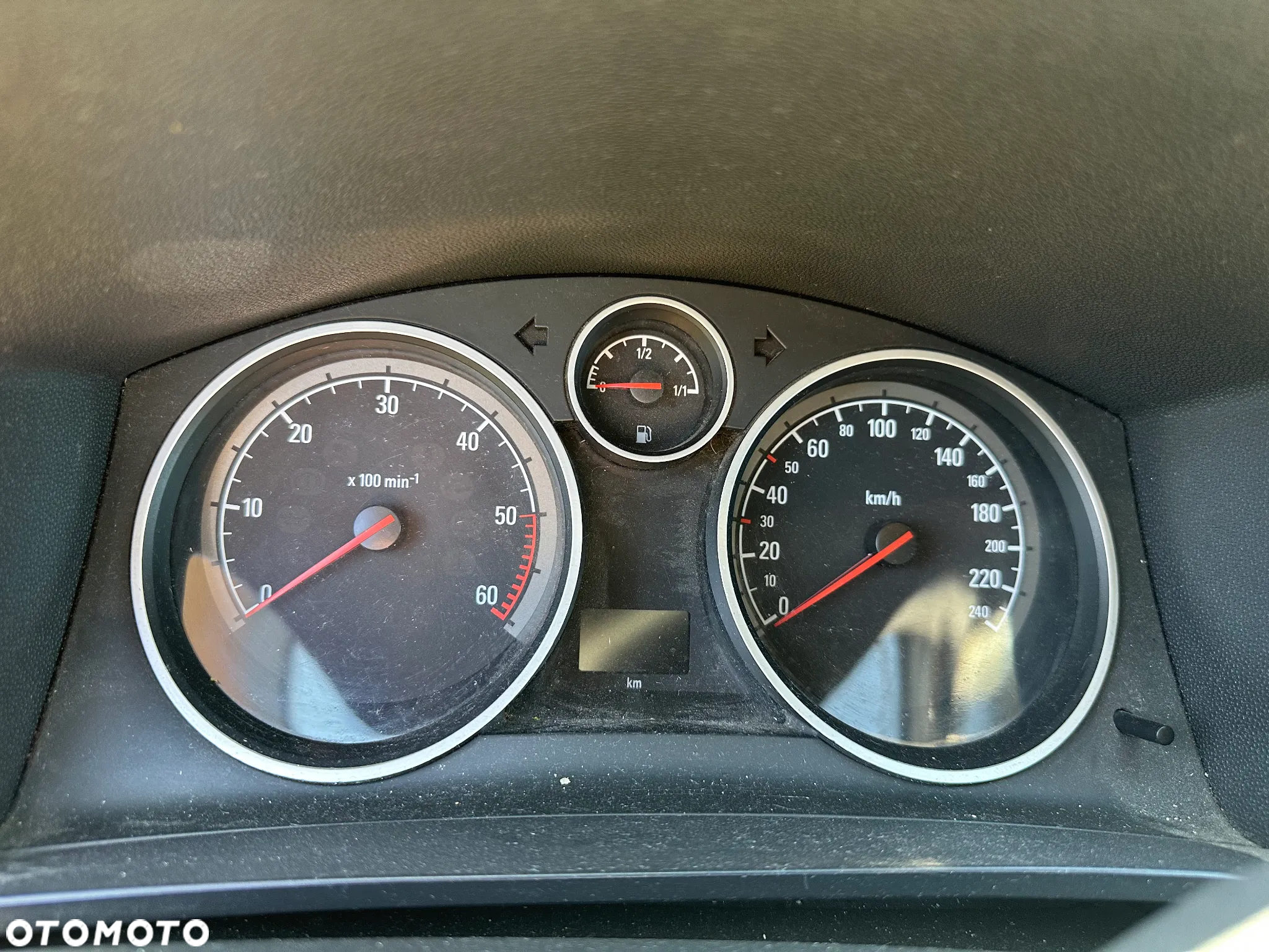 Opel Zafira 1.7 CDTI - 10