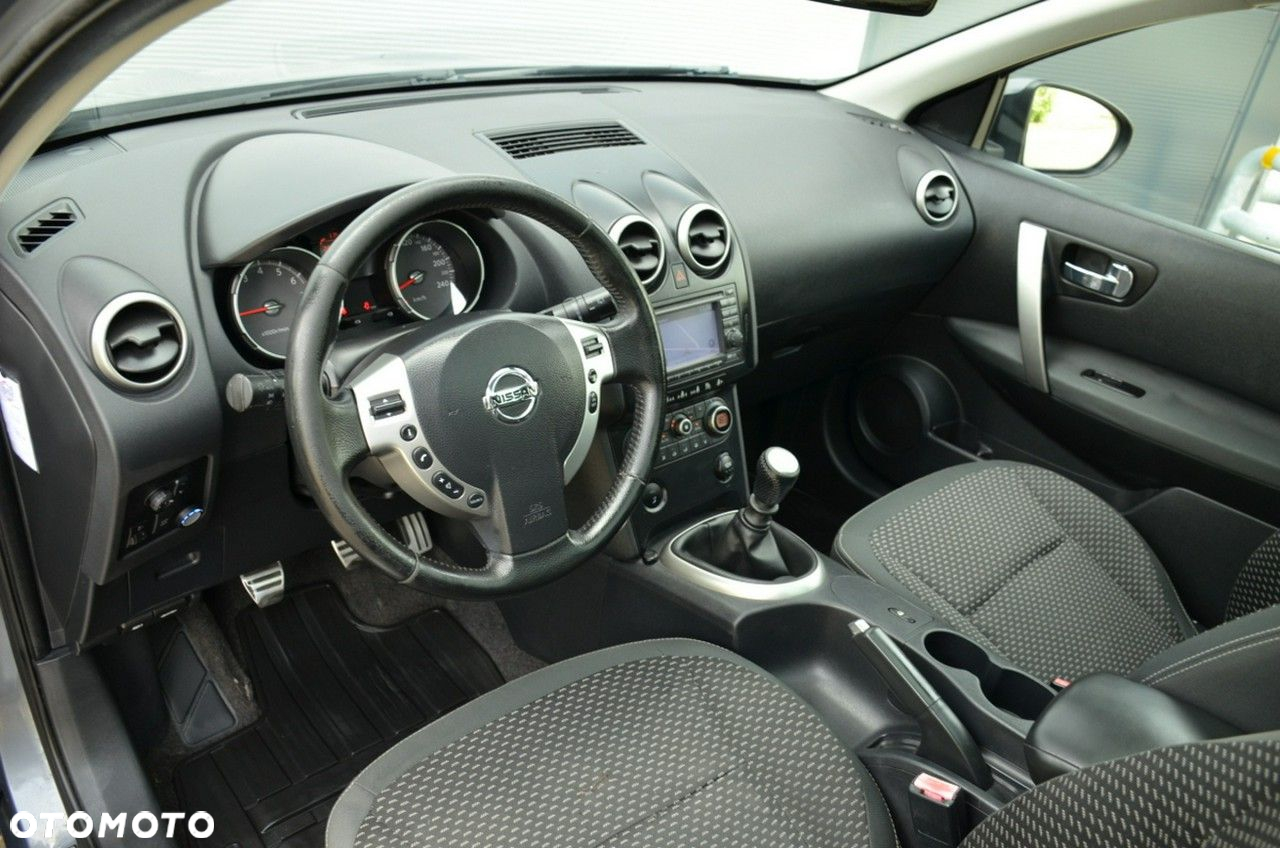 Nissan Qashqai - 21