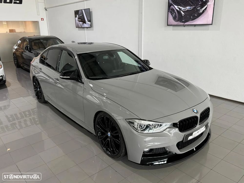 BMW 330 - 4