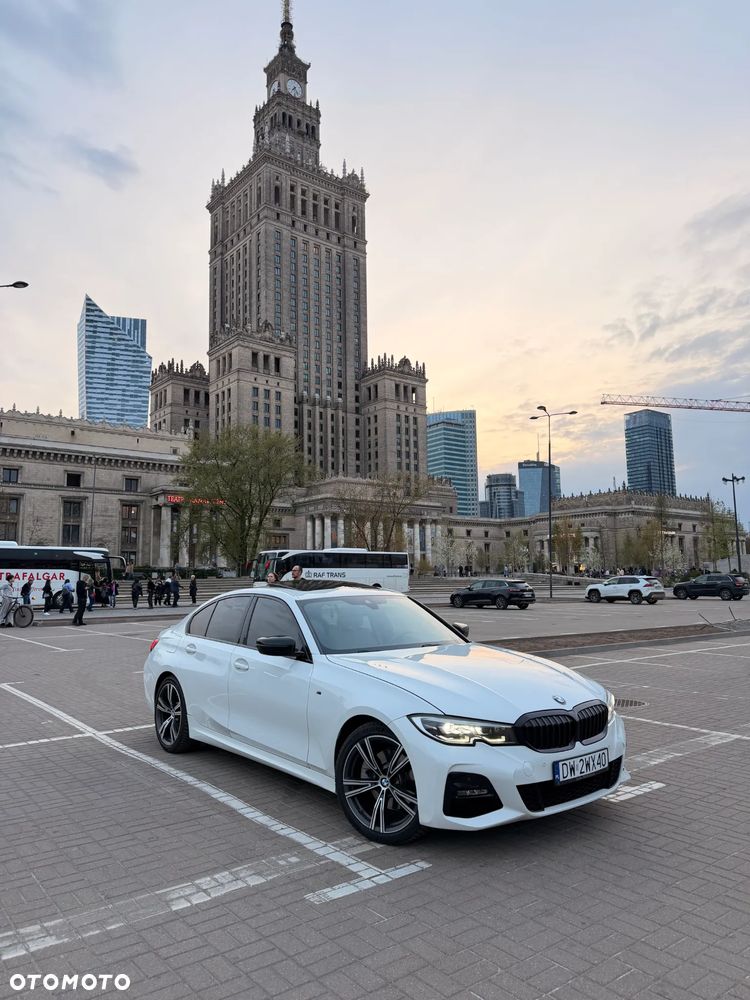 BMW Seria 3 330i M Sport - 2