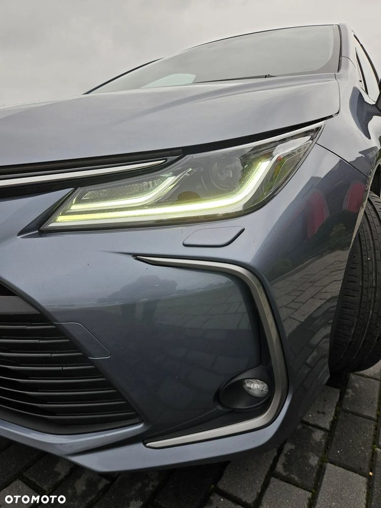 Toyota Corolla 1.8 Hybrid Comfort - 8