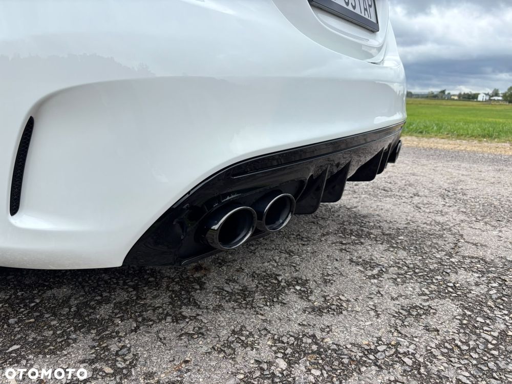 Mercedes-Benz Klasa C AMG 43 4Matic 9G-TRONIC - 10