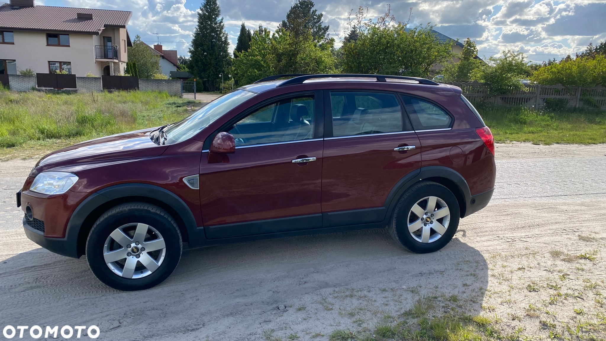 Chevrolet Captiva - 11