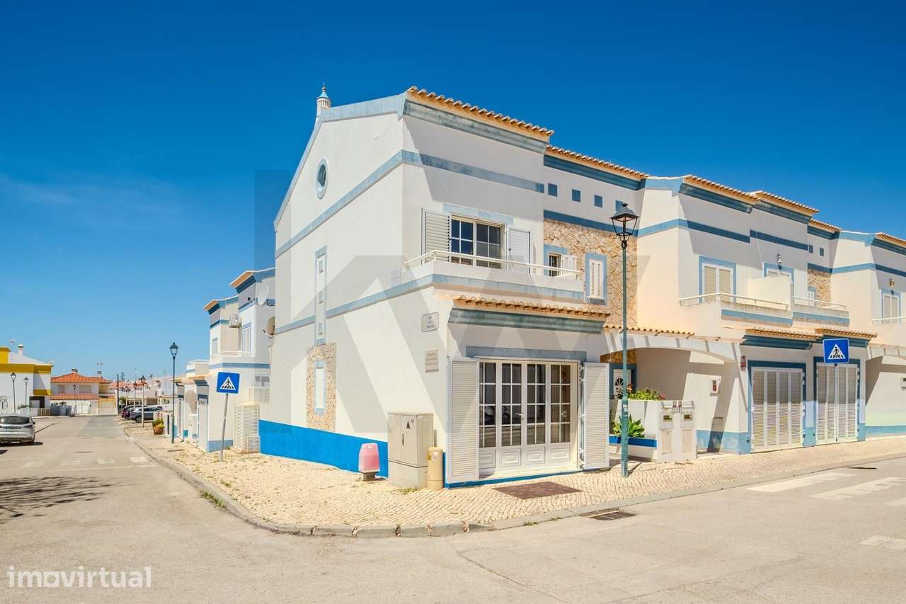 Moradia T2+3 em Manta Rota – A poucos minutos da praia | Manta rota, A - Grande imagem: 2/37