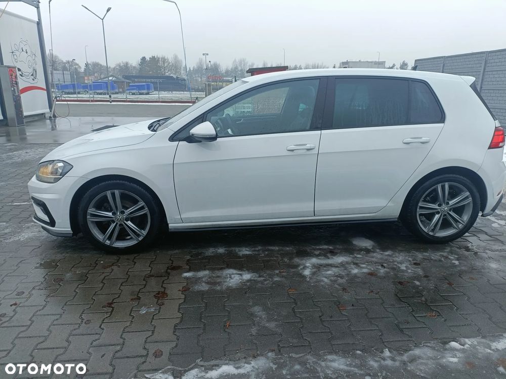 Volkswagen Golf 1.6 BlueTDI DSG Cup - 9