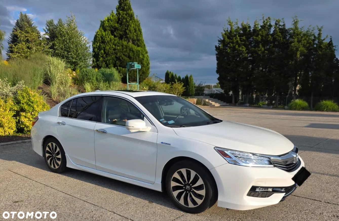 Honda Accord - 1