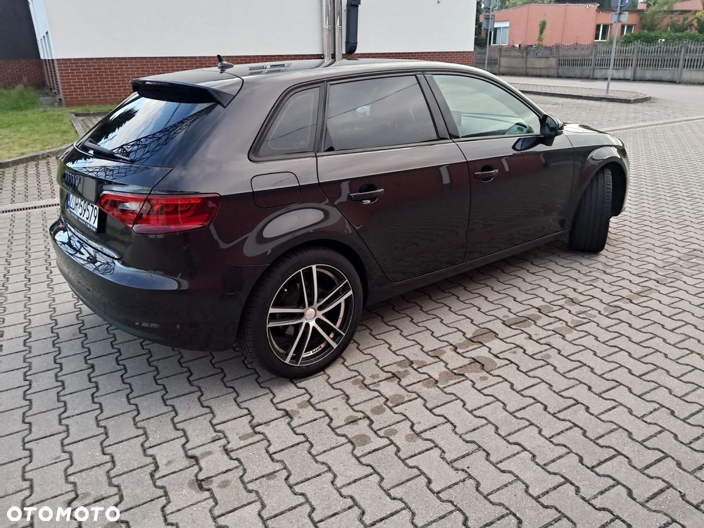 Audi A3 Sportback - 5