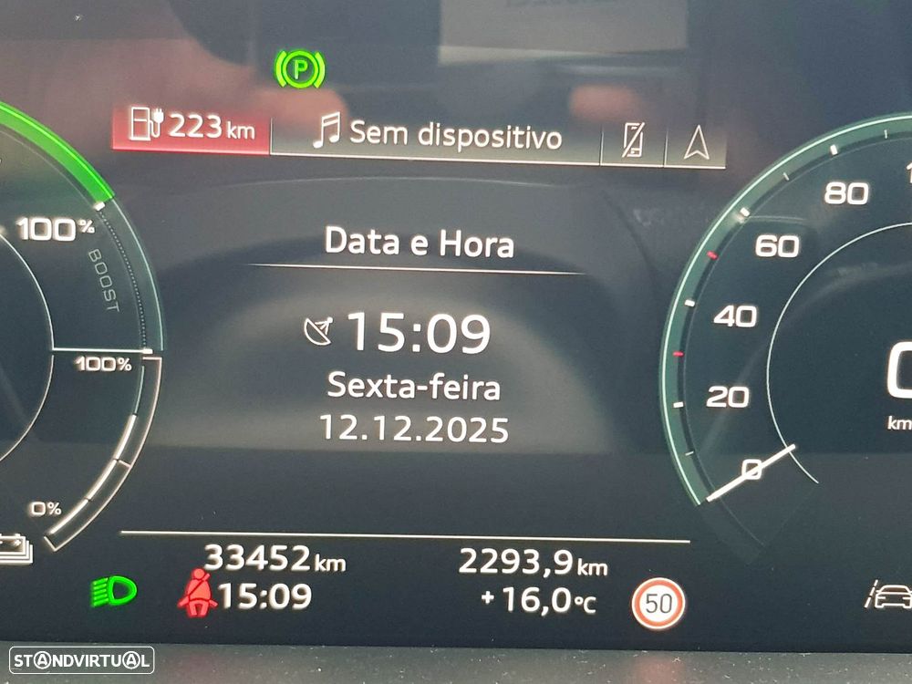 Audi Q8 e-Tron 50 quattro S line - 15