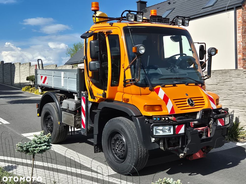 Unimog U400 Ciągnik - 2