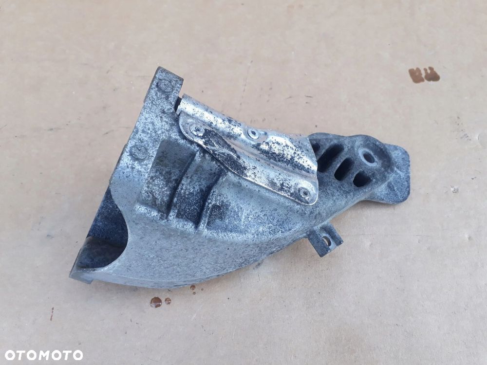 ŁAPA WSPORNIK SILNIKA BMW 5 E60 E61 2.0D 6777056 - 5