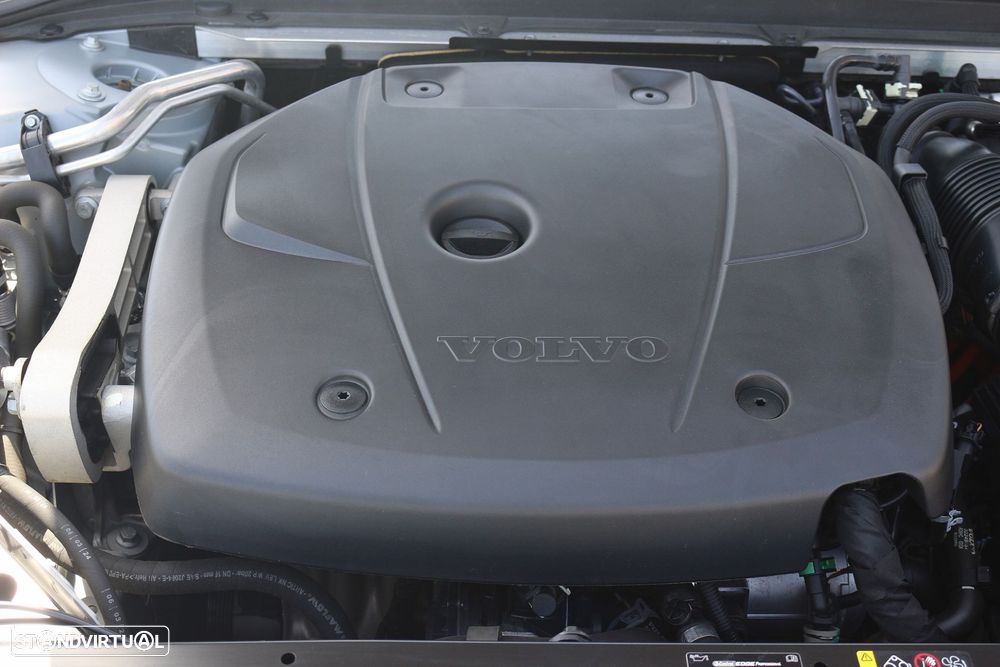 Volvo V60 2.0 T6 AWD TE Essential - 43