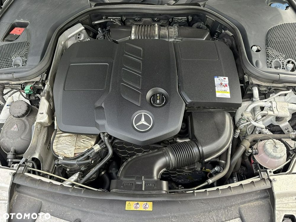 Mercedes-Benz Klasa E 300 de 9G-TRONIC Exclusive - 33