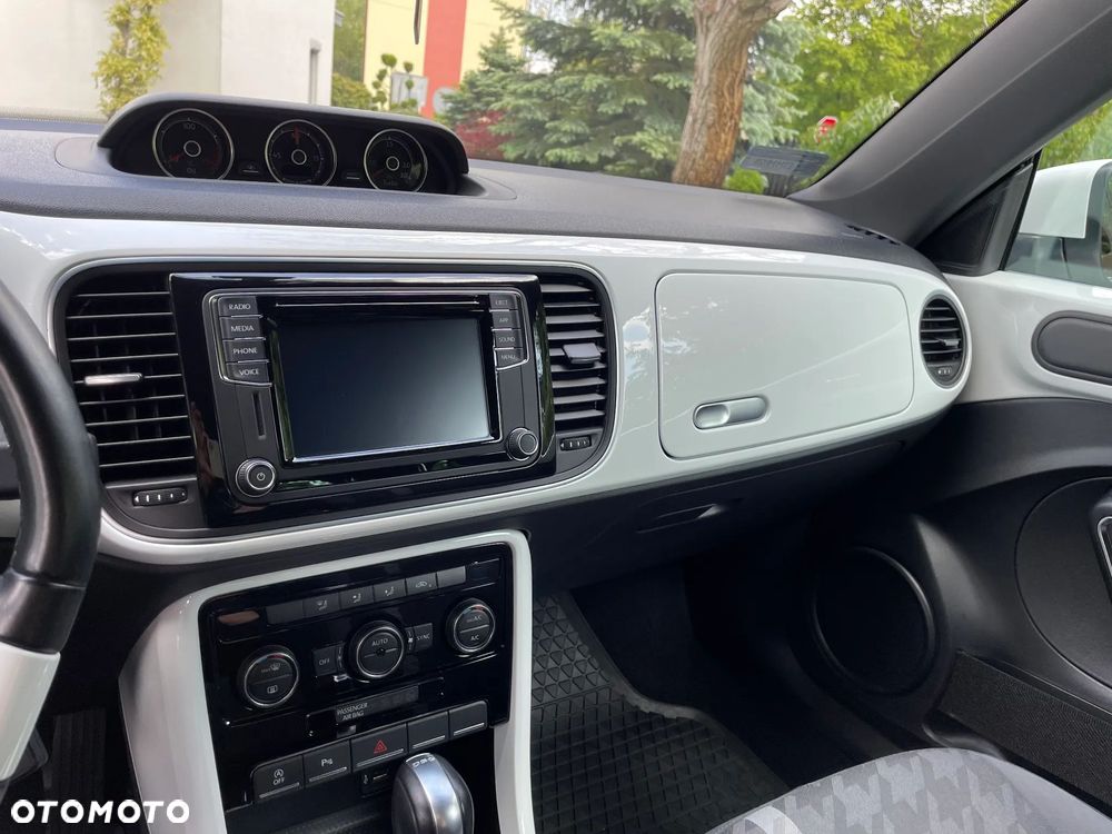 Volkswagen Beetle 1.4 TSI BMT Design DSG - 16