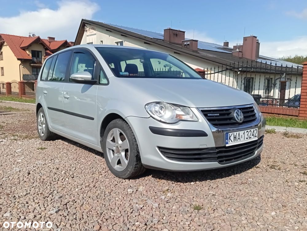 Volkswagen Touran 1.9 TDI DPF Blue Motion Trendline - 3