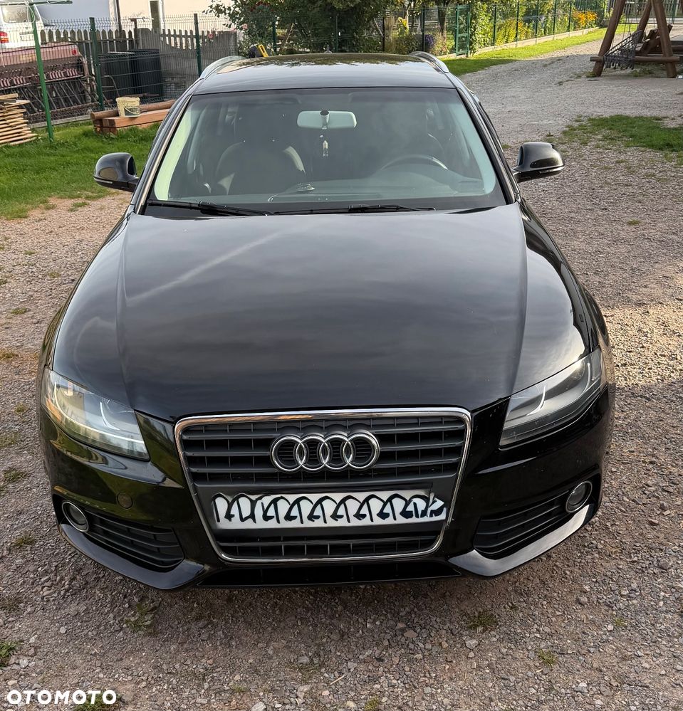 Audi A4 - 1