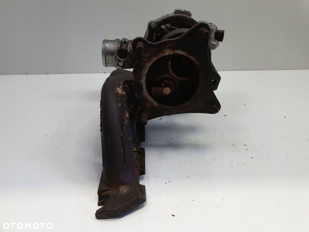 TURBOSPRĘŻARKA Audi A3 II 8P 2.0 TFSI _ turbo 06F145701D - 6