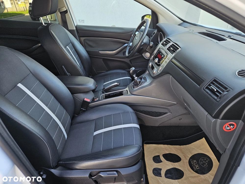 Ford Kuga 2.0 TDCi 2x4 Champions Edition - 17