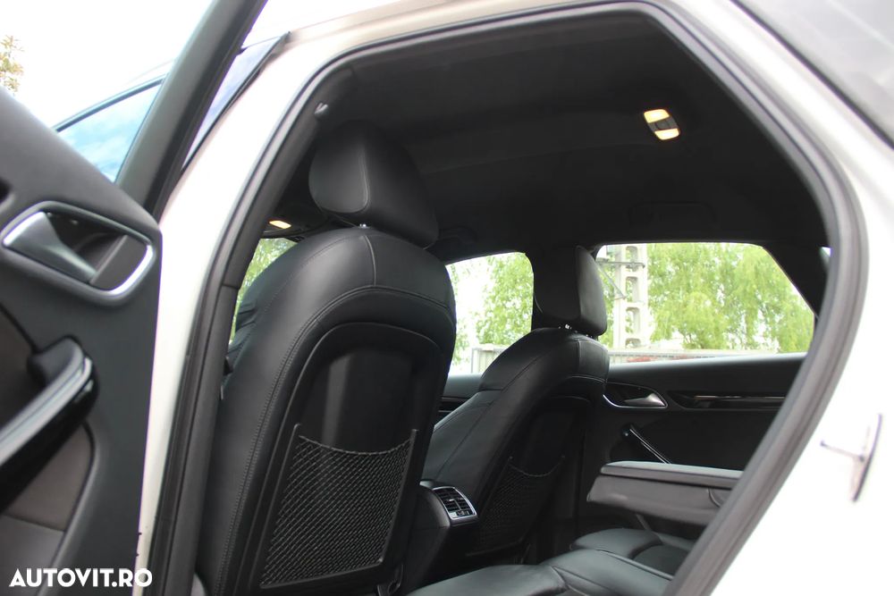 Audi Q3 2.0 TDI Quattro S tronic design - 18