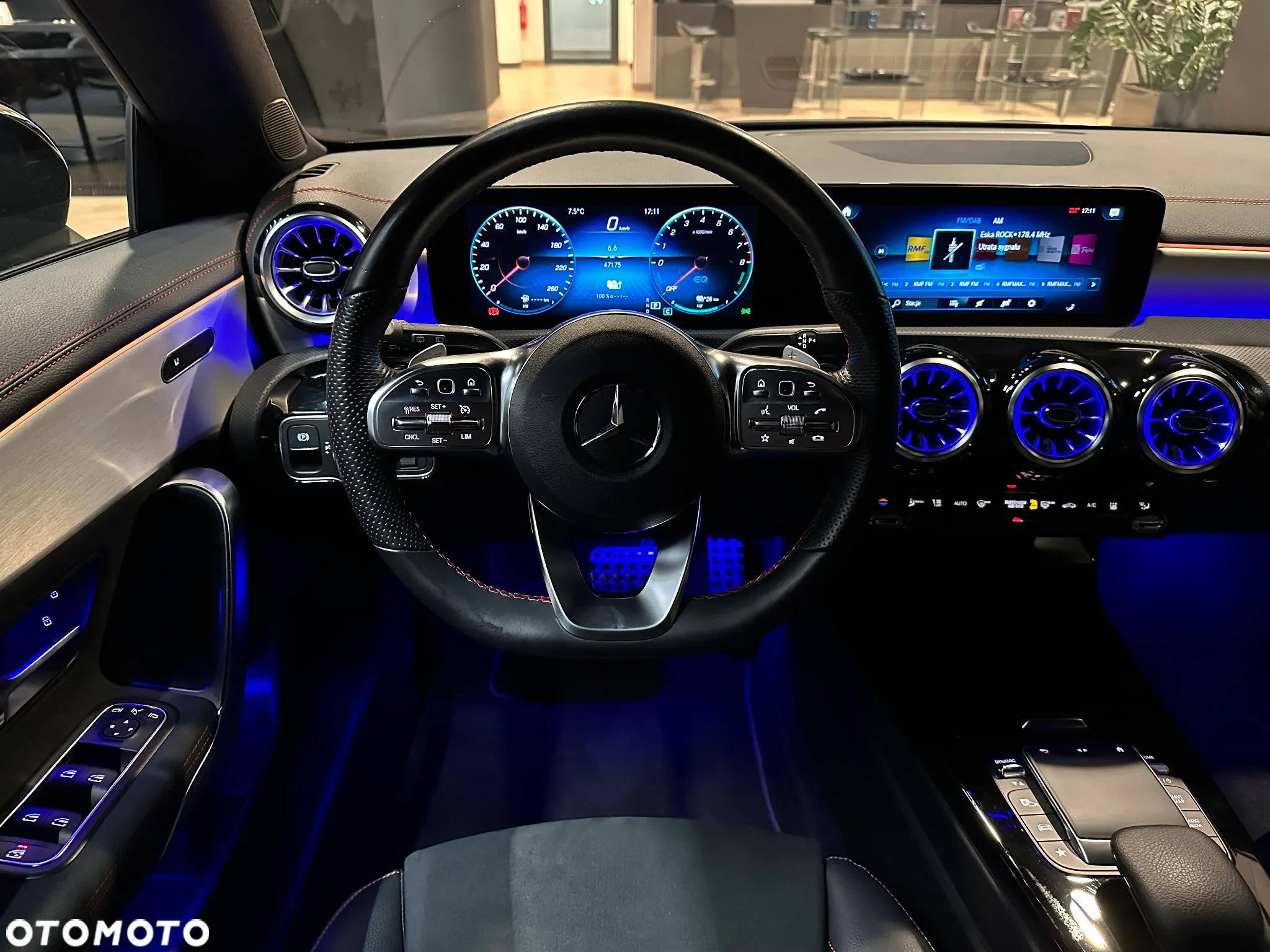 Mercedes-Benz CLA 250 E AMG Line 8G-DCT - 9