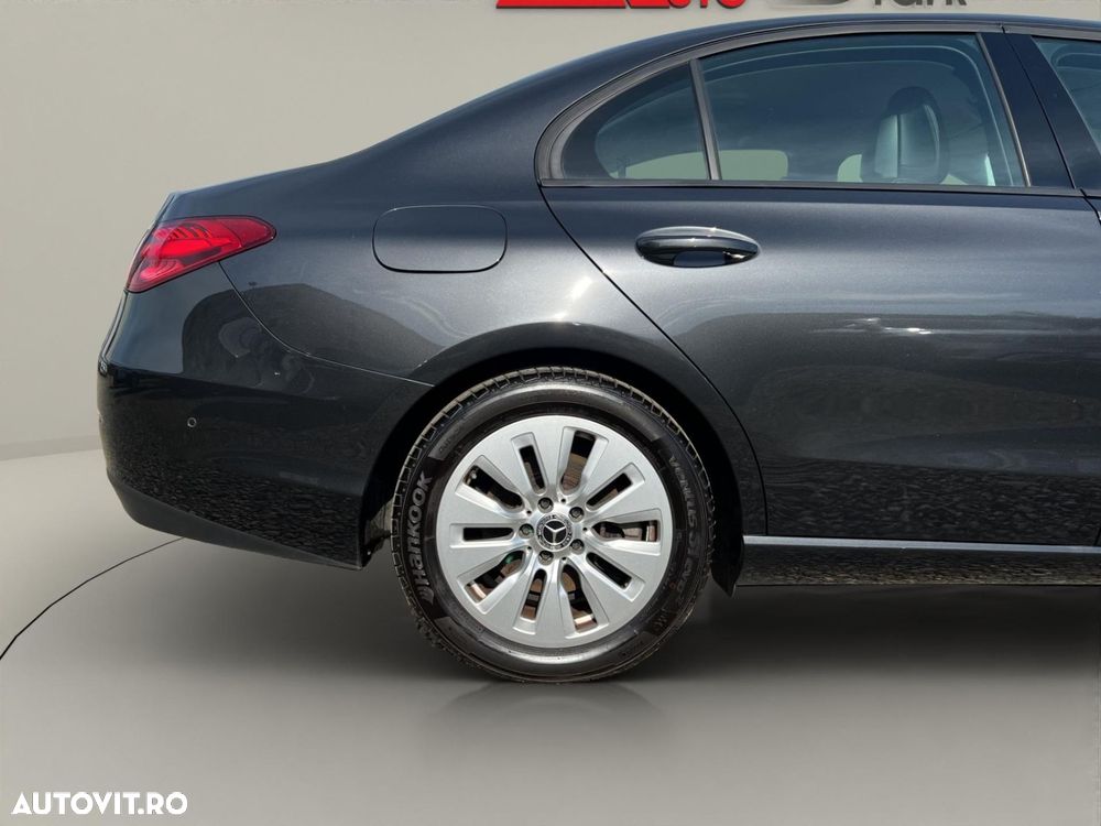 Mercedes-Benz C 220 d 9G-TRONIC - 35