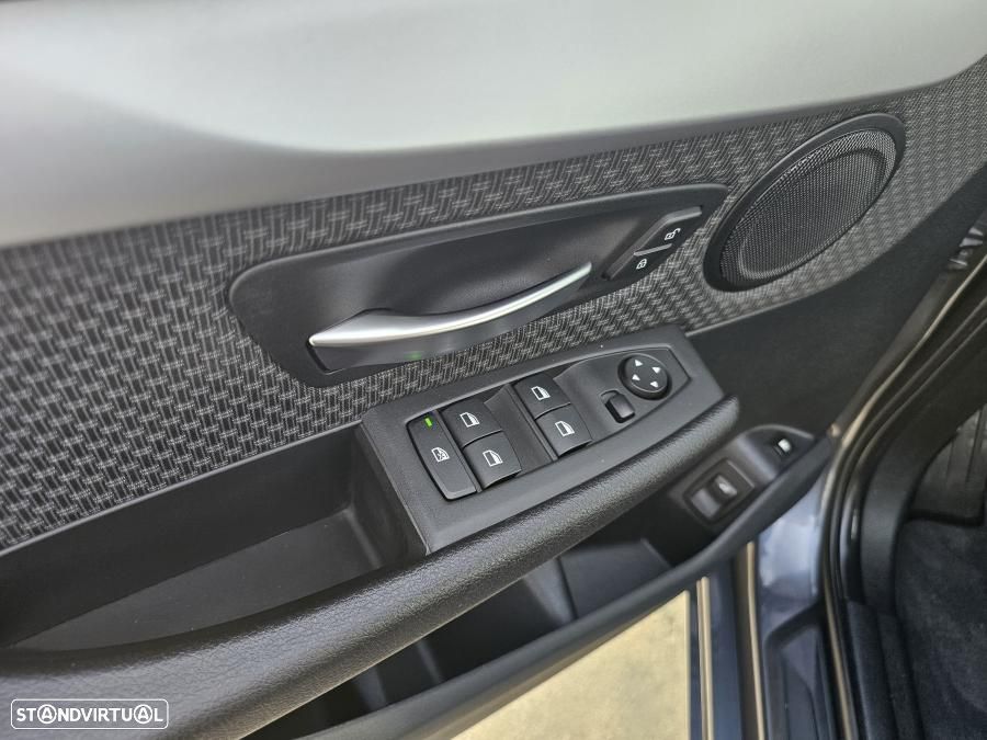 BMW 225xe Active Tourer Advantage - 28