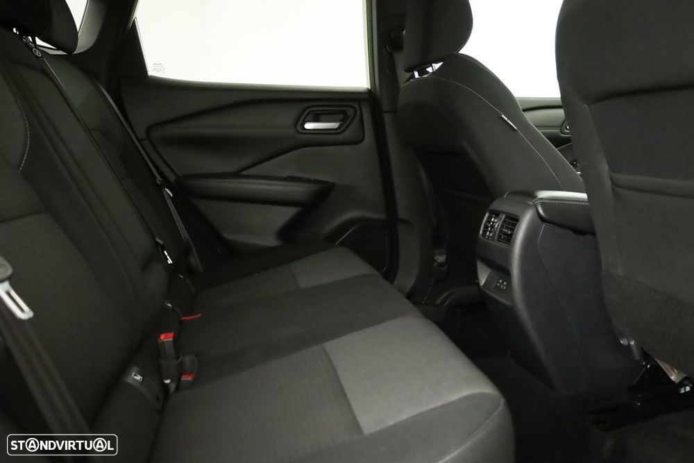 Nissan Qashqai - 22