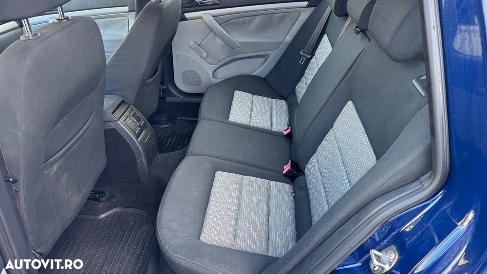 Skoda Octavia 1.6 TDI Ambiente - 7