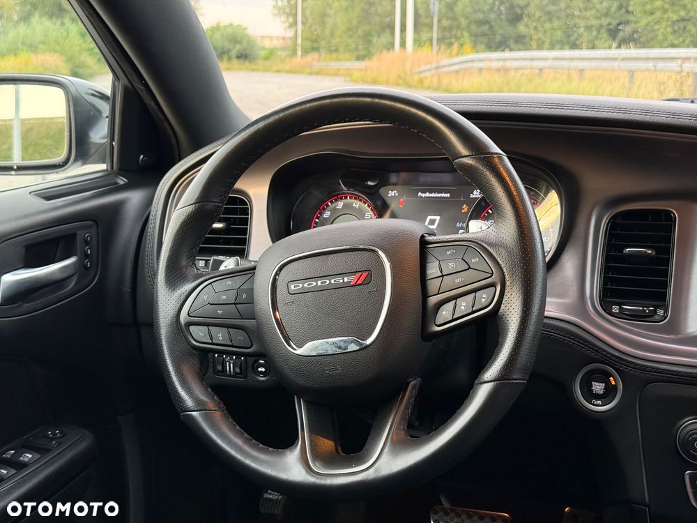 Dodge Charger 5.7 R/T Daytona - 13