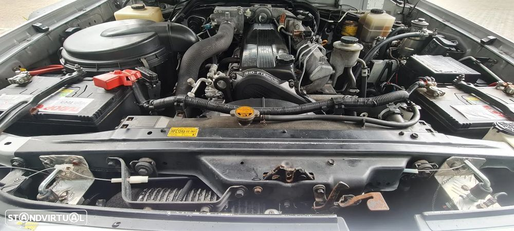 Toyota Land Cruiser SW 4.2 TDi - 36