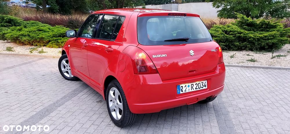 Suzuki Swift 1.3 Limited 25 - 11
