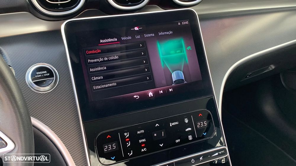 Mercedes-Benz C 300 e Avantgarde - 21