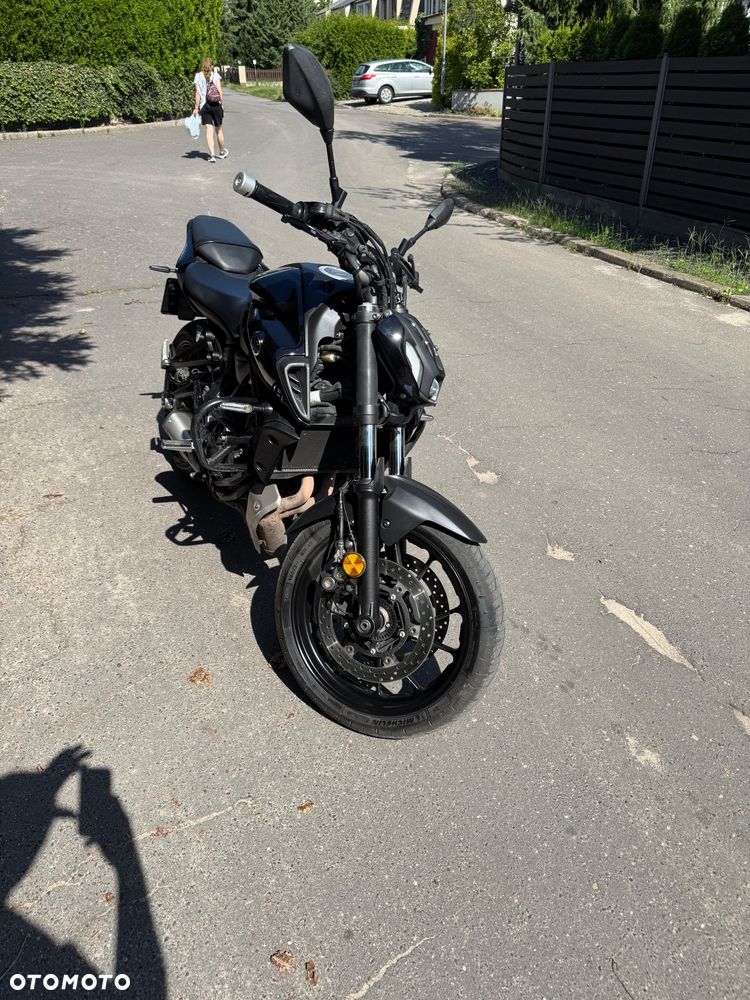 Yamaha MT - 11