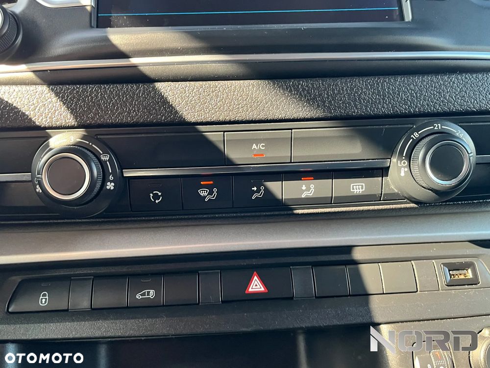 Peugeot Expert 1.5 Standard Premium - 29