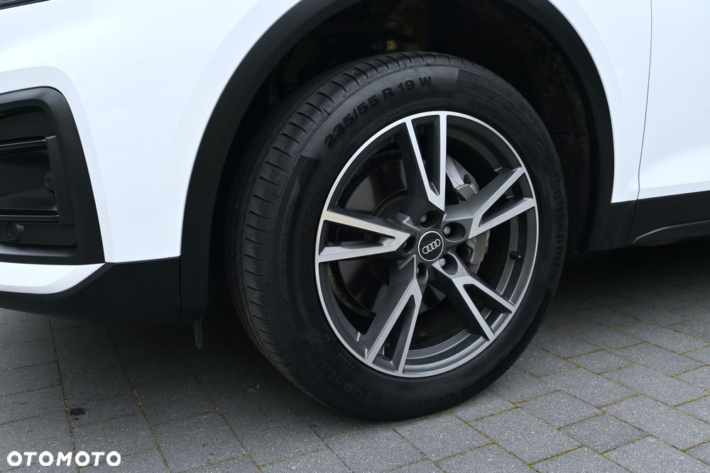 Audi Q5 40 TDI quattro S tronic S line - 37