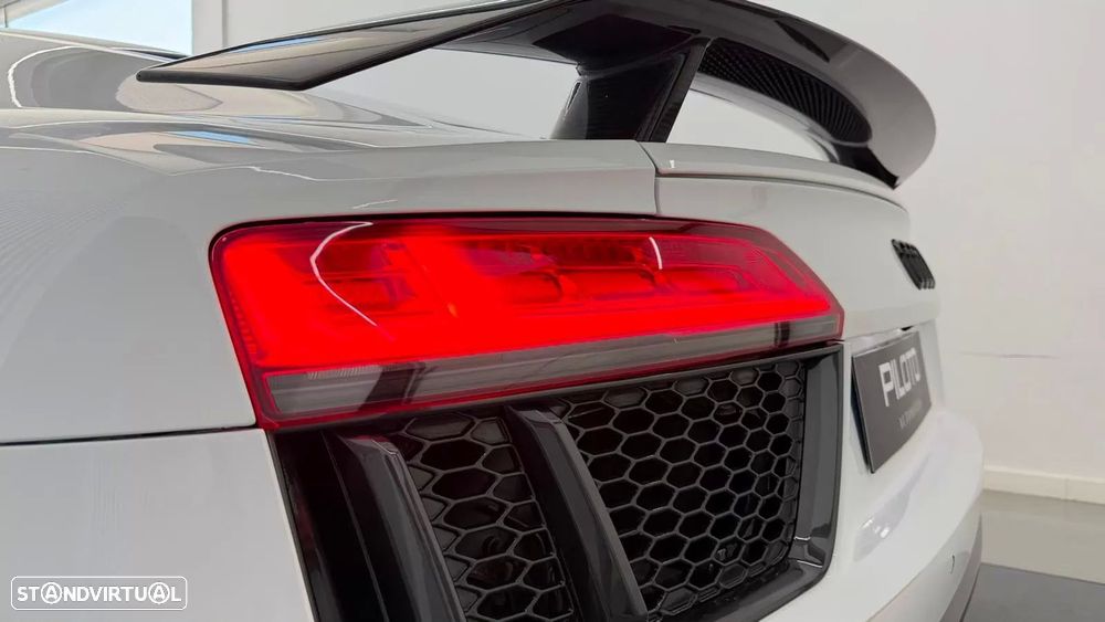 Audi R8 Coupé V10 plus 5.2 FSI quattro S tronic - 7