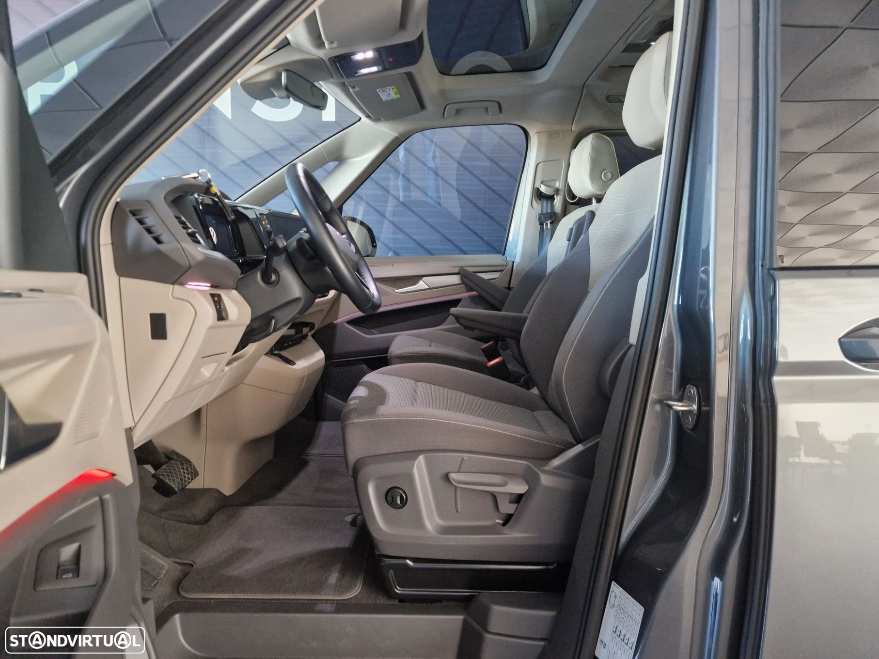 VW Multivan 2.0 TDI Life Longa DSG - 13