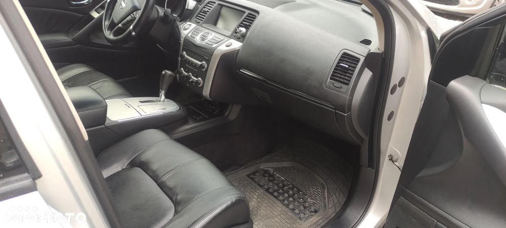 Nissan Murano 3.5 V6 - 8
