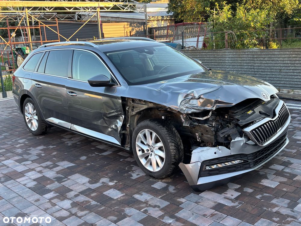 Skoda Superb 2.0 TDI SCR 4x4 Ambition DSG - 8