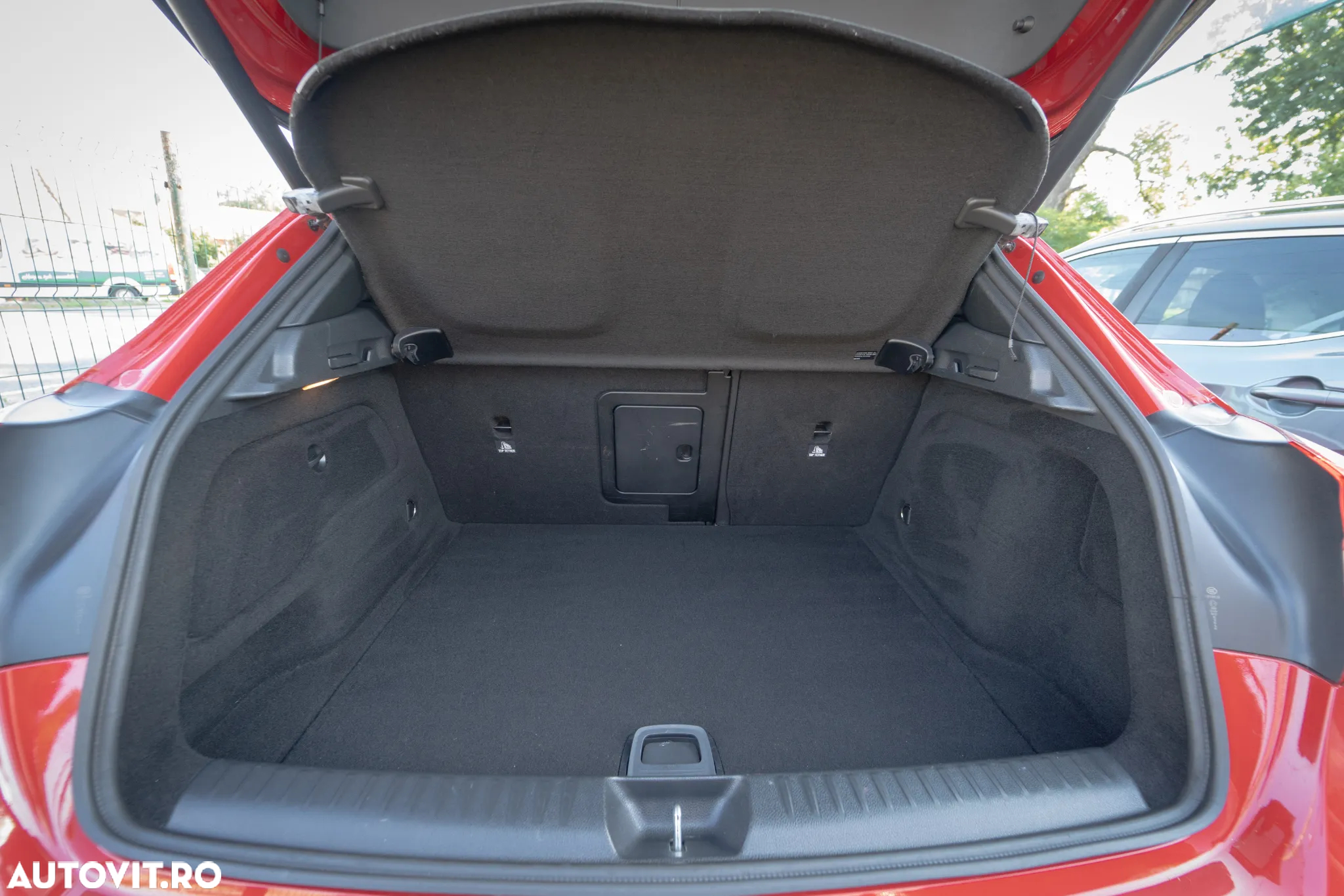 Mercedes-Benz GLA 220 d 7G-DCT UrbanStyle Edition - 25