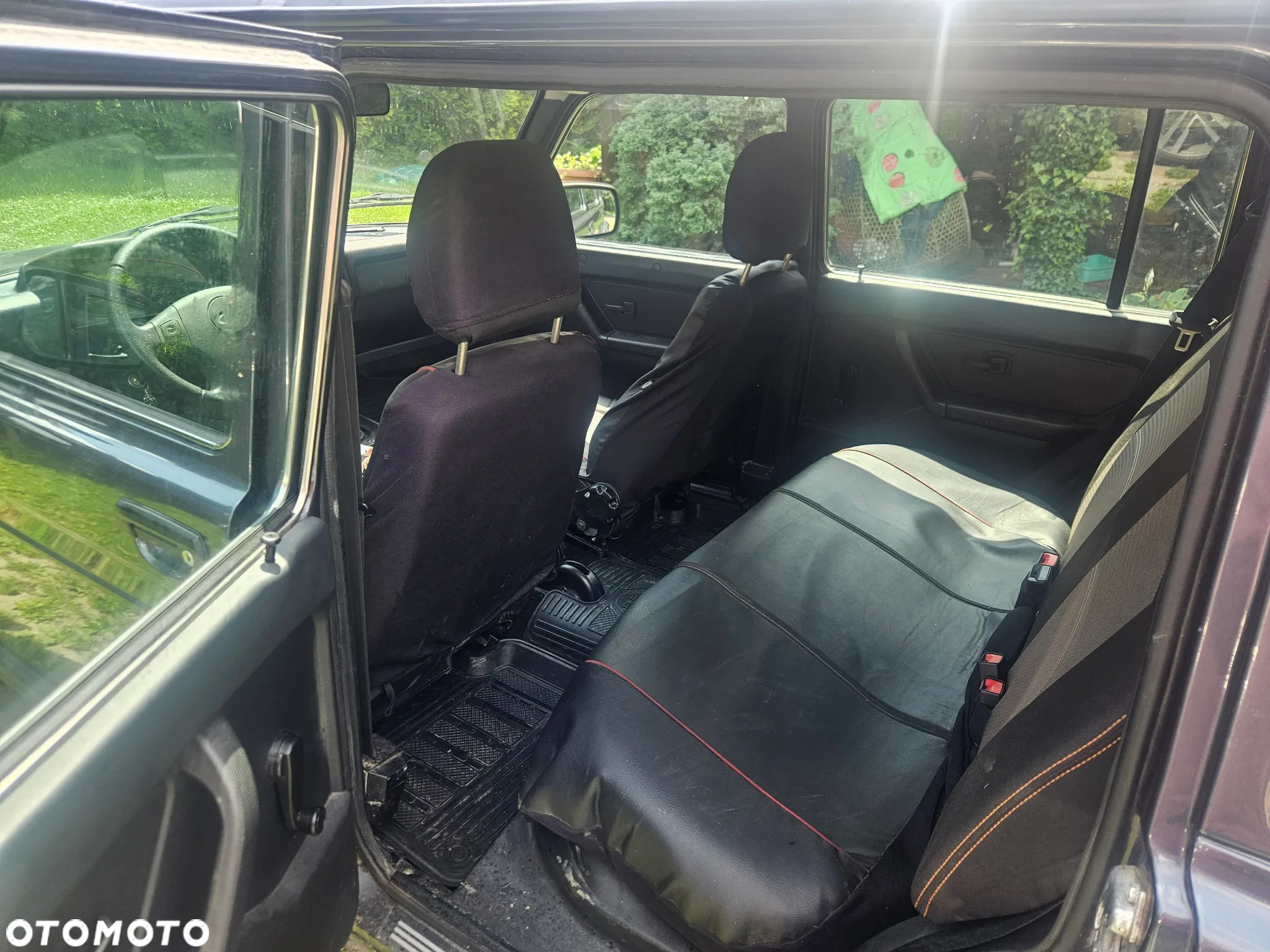 Lada Niva 1.7i - 9