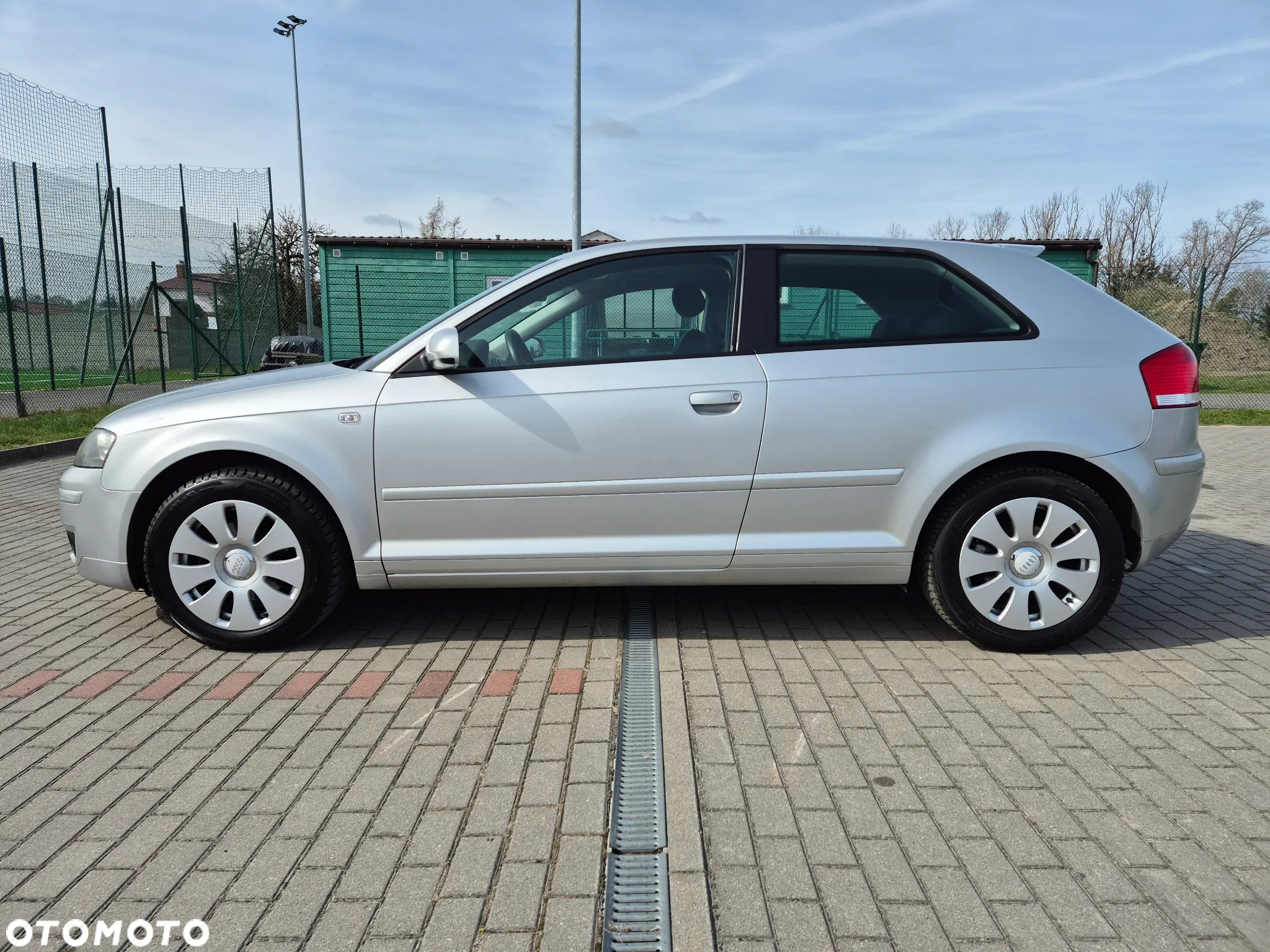 Audi A3 1.6 Ambiente - 16