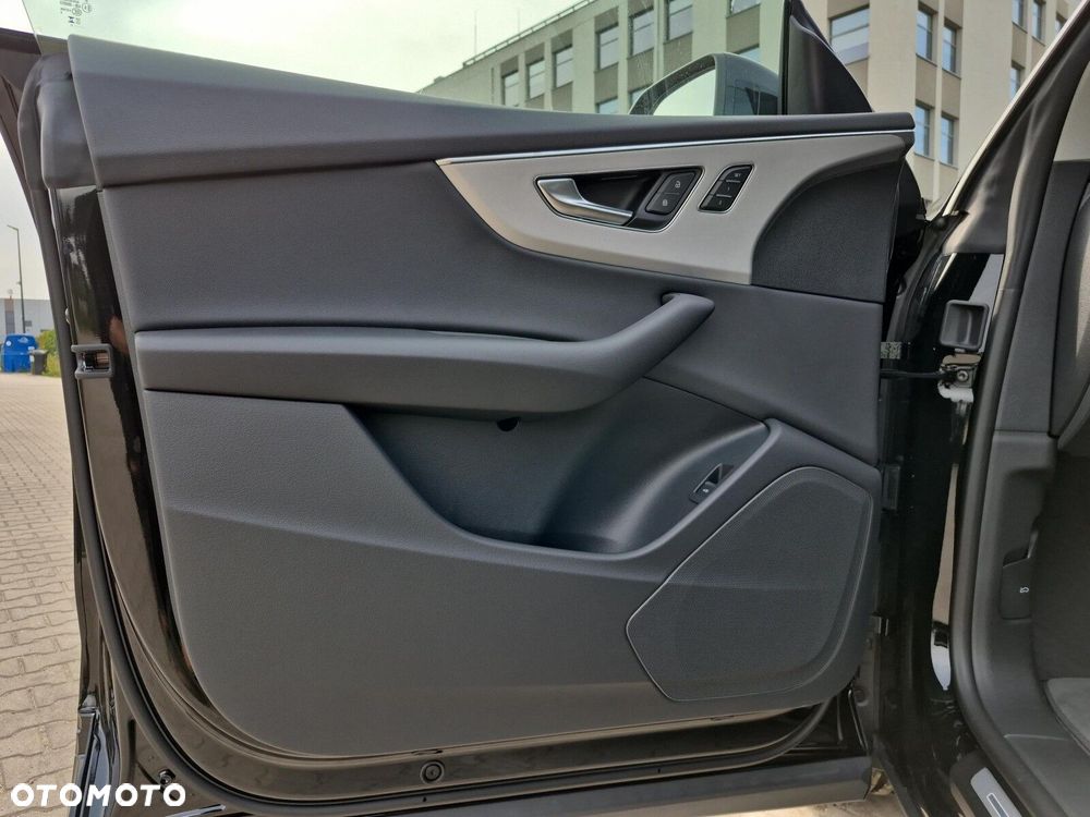 Audi Q8 - 38