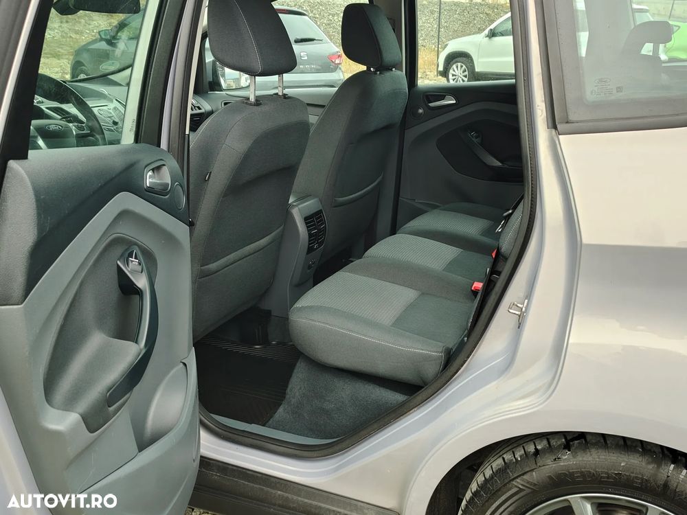 Ford C-Max 1.6 TDCi Ambiente - 12