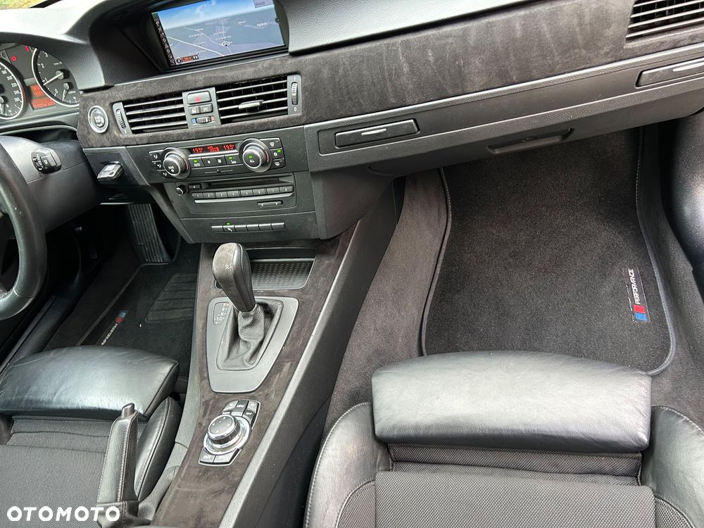 BMW Seria 3 320i M Sport Edition - 33