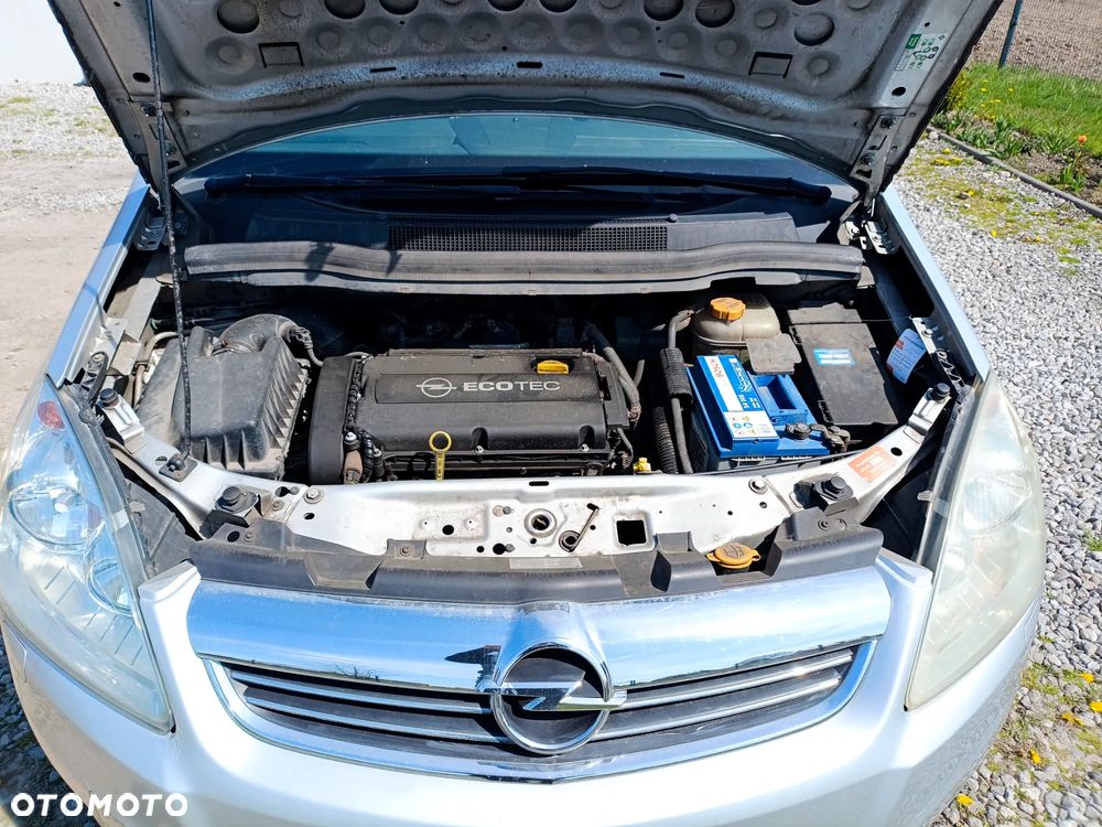 Opel Zafira - 7