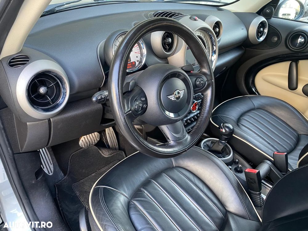 Mini Countryman - 25