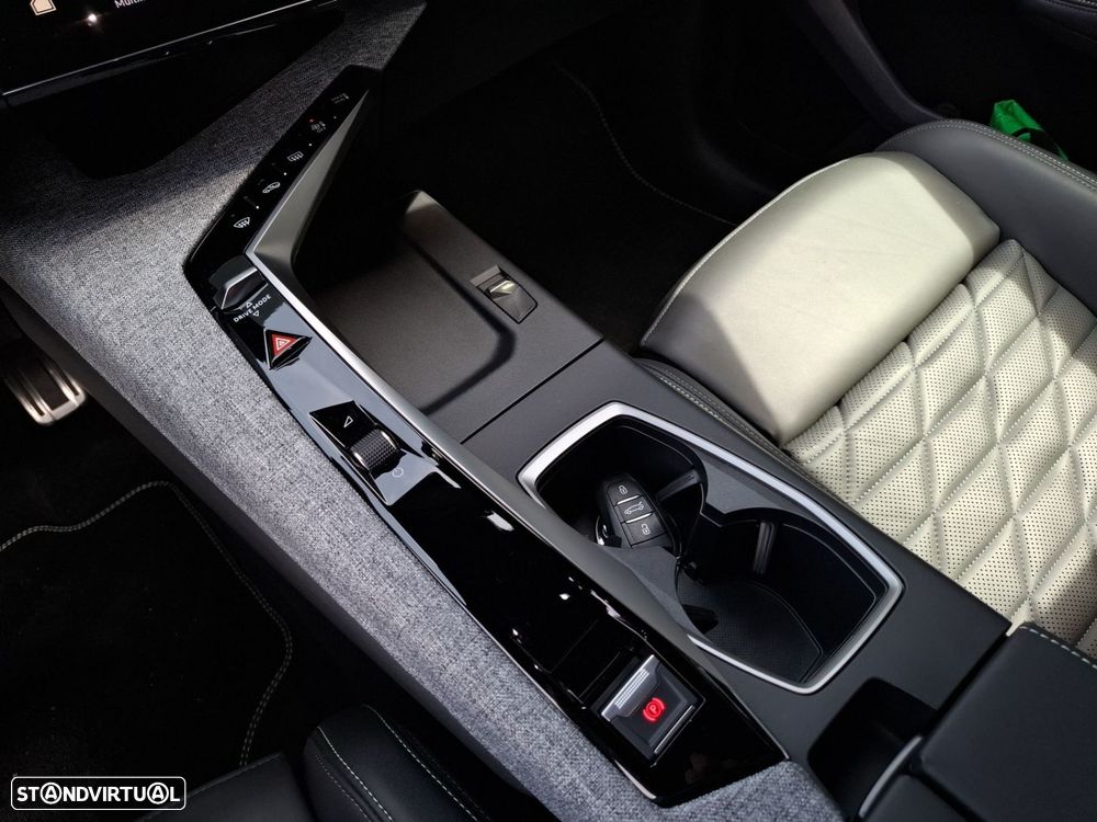 Peugeot E-3008 73 kWh GT - 20